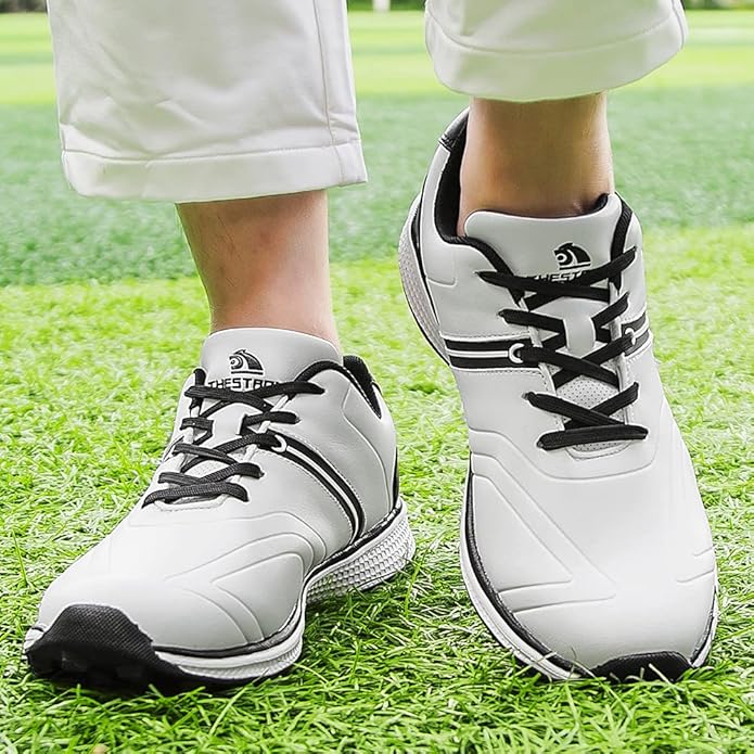Zakey Men's Professional Golf Shoe